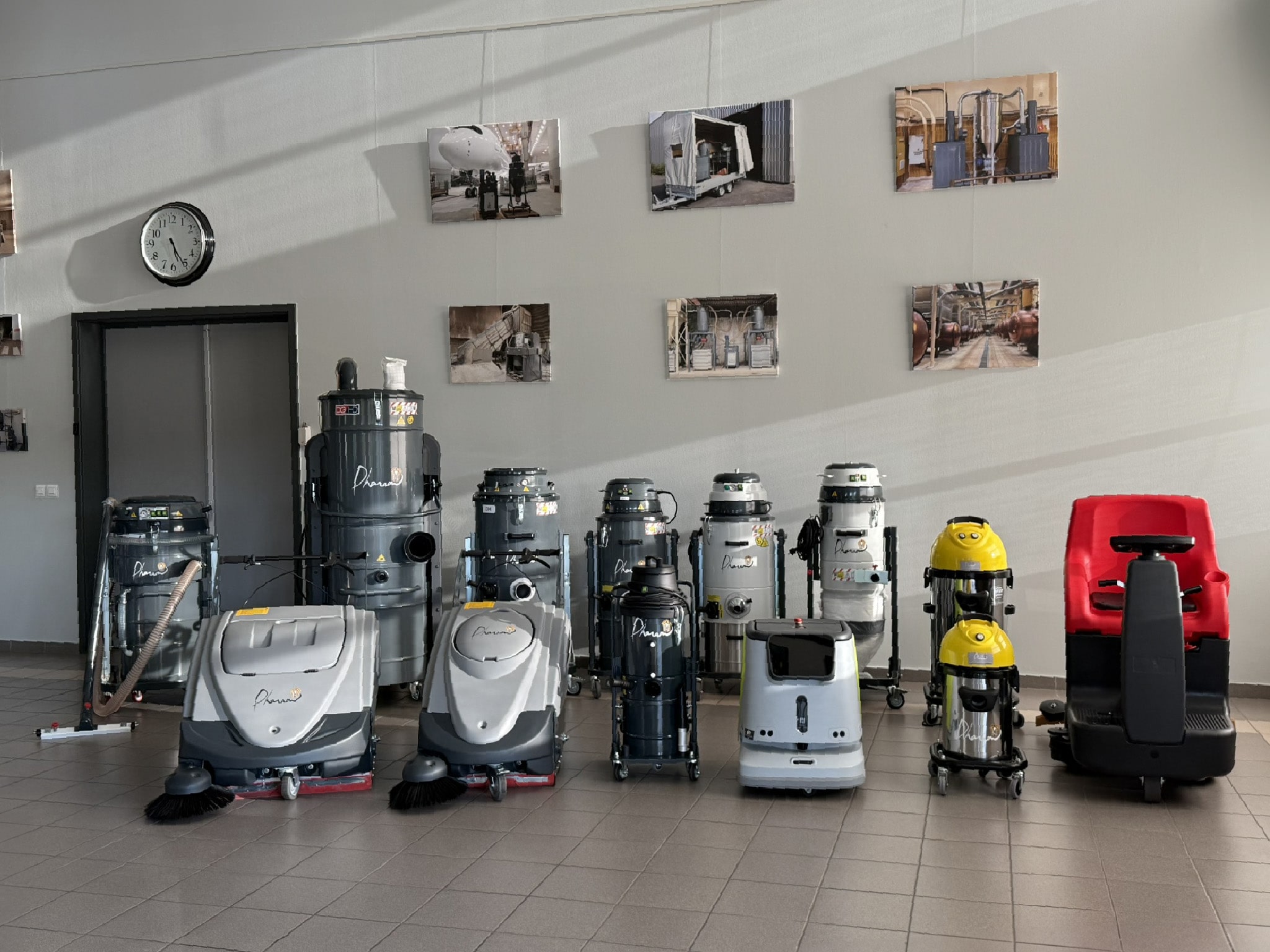 Notre gamme de produits : aspirateur industriel et matériel de nettoyage